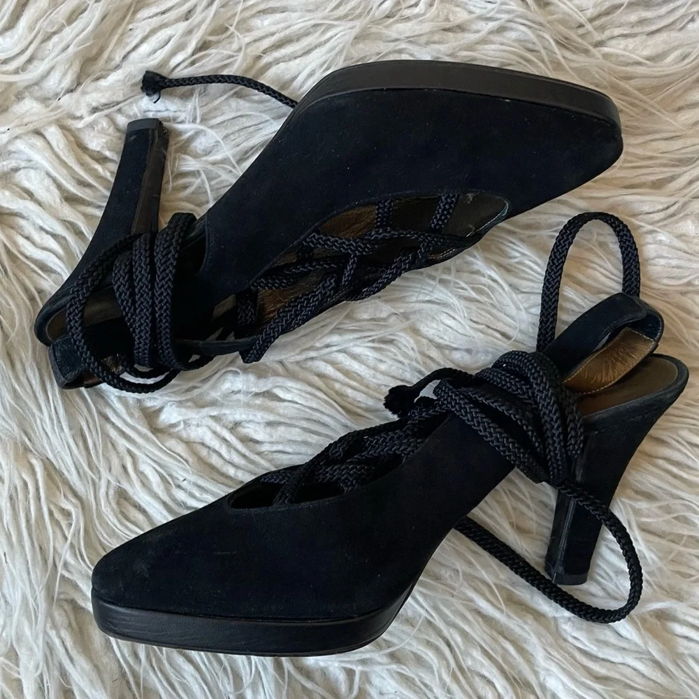 Yves Saint Laurent Dallas Vintage Black Suede Lace Up Ankle Wrap Pumps Size 6.5